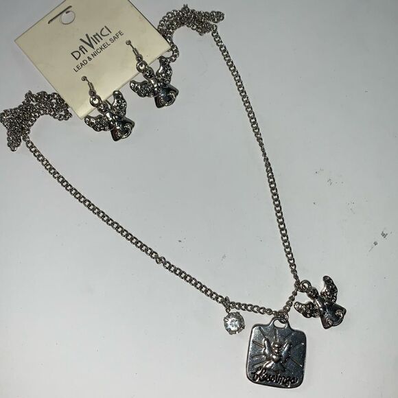 NEW DaVinci Necklace & Earrings Set - Picture 2 of 2